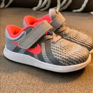 Girls Nike sneakers
